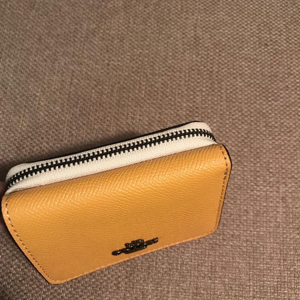 Coach Wallet - Picture 3 of 7